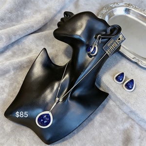 Colliers pendentifs en argent plaqué avec collection de pierres précieuses en quartz spirituel, force et clarté |   Unisexe Prêt à l'exportation |   En vrac - Product Image 1