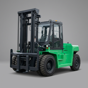 Montacargas Diésel Usado de 15 Toneladas, Tracción 4x4, Modelo FD150, Mástil de Dos Etapas, Neumáticos para Terreno Accidentado, Cabina Verde - Product Image 1
