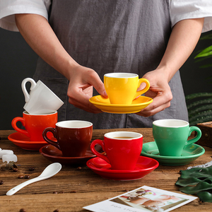 Set di <span class=keywords><strong>Tazze</strong></span> e Piattini in <span class=keywords><strong>Ceramica</strong></span> Colorata Personalizzata per Cappuccino, Caffè, Tè ed Espresso per Hotel e Uffici - Product Image 2