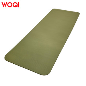 Tapis de yoga Woqi 1830x610x10mm en matériau NBR antidérapant pour fitness, yoga et pilates en intérieur et en extérieur - Product Image 5