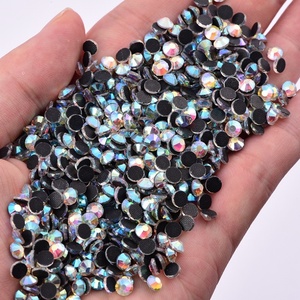 Strass thermocollants Oleeya en vrac, strass DMC Hotfix pour la décoration de vêtements de mariage - Product Image 3
