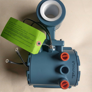 Capteur de débit magnétique FlowTube 8705 1/2 po avec débit 8732 - Product Image 3