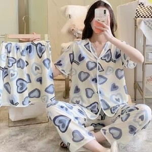Conjunto <span class=keywords><strong>de</strong></span> Pijama <span class=keywords><strong>de</strong></span> Tres Piezas para <span class=keywords><strong>Mujer</strong></span> <span class=keywords><strong>de</strong></span> Verano Fino con Camisa <span class=keywords><strong>de</strong></span> Manga Corta y Cuello en V + Pantalones Sueltos Casuales con Estampado <span class=keywords><strong>de</strong></span> Dibujos Animados - Product Image 3