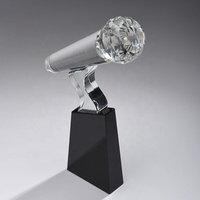 Trophée Microphone Musical en Cristal K9 Personnalisé Transparent – Idéal pour Événements Musicaux et Souvenirs – SPT-13F – Grande Vente