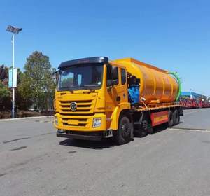 Les camions d'égout chinois de haute qualité sont utilisés pour nettoyer les gros objets tels que les boues et le limon dans les égouts urbains - Product Image 1