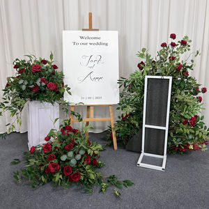 Sfera di Fiori Artificiali Realistici con Rose Rosse e Foglie Verdi per Decorazioni da Tavolo per Matrimoni e Vetrine di Negozi - Product Image 4