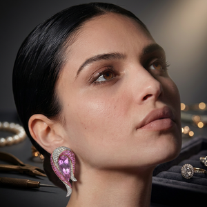 Boucles d'oreilles de luxe pour femmes en or massif 18 carats avec améthyste, forme goutte d'eau, bijoux de soirée - Product Image 3