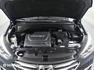 Hyundai Santa Fe CRDi Diesel SUV d'occasion, moteur 2.0L / 2.2L, excellent état, conforme à la norme Euro 6, modèle très demandé pour l'exportation - Product Image 2