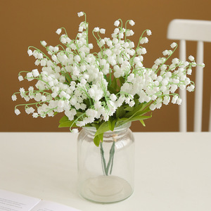 Flores Artificiales Ruilisi Lirio del Valle de 36 cm, Blancas, Decoración para el Hogar, Accesorios para Bodas - Product Image 1