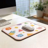 Tapis de souris à motif de dessin animé mignon, surface épaisse et confortable, design personnalisé, tapis de bureau rectangulaire pour étudiant, cadeau, papeterie, ordinateur portable