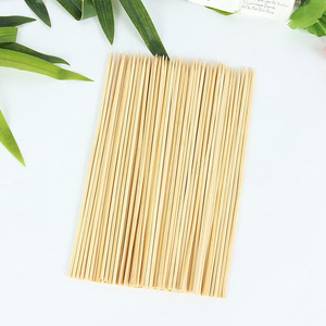 Brochetas de bambú Bamboo Saint de 2.0x120mm desechables para asar, accesorios para barbacoa - Product Image 3