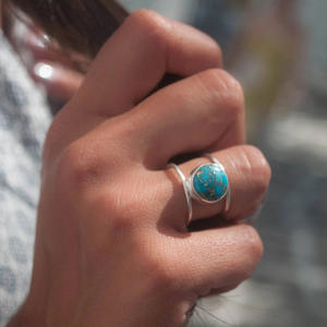 T0032 <b>Turquoise</b> Gemstone <b>Ring</b> <b>Gold</b> Bohemia Style Bezel Setting Unisex Everyday Wear - Product Image 4