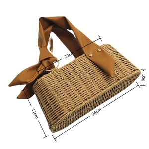 Sac à bandoulière en paille tendance pour femme, sac tissé <span class=keywords><strong>de</strong></span> niche avec anse <span class=keywords><strong>nœud</strong></span> papillon, sac <span class=keywords><strong>de</strong></span> plage chic avec anse <span class=keywords><strong>écharpe</strong></span>, sacs fourre-tout <span class=keywords><strong>de</strong></span> voyage OEM/ODM - Product Image 5