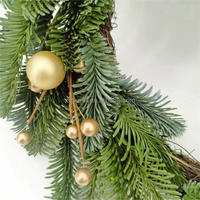Couronne de Noël en pin Nobelson, décoration pour la maison