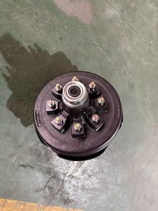 Essieu de remorque de haute qualité avec moyeu de roue - Product Image 3