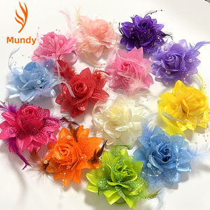 Clip Floral de Plumas Suaves para Atuendos de Actuación, Idea de Regalo para Celebraciones Festivas, para Invitados de Boda, Fiestas y Eventos Especiales - Product Image 5