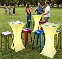 Mobilier Lumineux d'Extérieur pour Jardin, Terrasse, Événements, Fêtes, Boîtes de Nuit et Hôtels - Ensemble Table, Chaise et Tabouret en Plastique avec Éclairage LED RGB