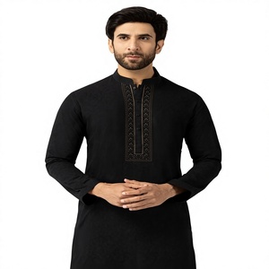 Kurta Shalwar Kameez Negro Bordado _2026 Colección de Shalwar Kameez para Hombre KAMEEZ SHALWAR CASUAL BORDADO NEGRO CON COSTURAS - Product Image 1