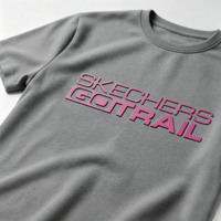 Logo personnalisé, surface brillante ou mate en caoutchouc, matériau écologique, couleur unie, designs en vinyle de transfert thermique 3D en silicone, sweat-shirt, t-shirt