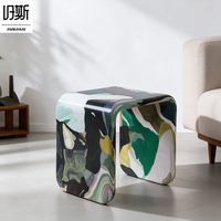 Table basse convertible moderne pour chambre à coucher, idéale pour villas et hôtels, en résine écologique durable, peinte à la main aux couleurs vives