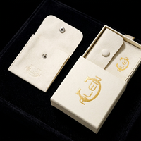 Boîte d'emballage de luxe pour bijoux avec pochette en velours suédé, logo personnalisé imprimé à chaud, boîte de rangement pour boucles d'oreilles, emballage cadeau