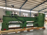 Mesin Bubut Konvensional Horizontal CA6150 Ringan 1500mm 380V Motor 11KW Presisi Tinggi Spindle BT40 Tiang Perkakas 4-Stasiun