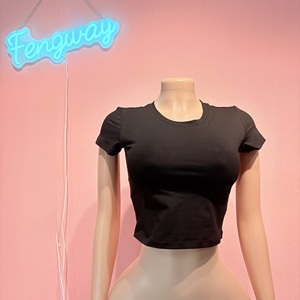 <span class=keywords><strong>T</strong></span>-<span class=keywords><strong>shirts</strong></span> décontractés pour femmes, coupe ajustée, col rond, manches courtes, en coton extensible imprimé - Product Image 4