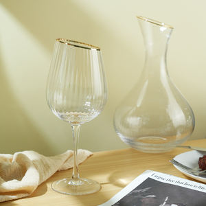 LaKotto 620ml Gobelet artisanal élégant en <span class=keywords><strong>verre</strong></span> à pied avec accents dorés à rayures verticales pour le <span class=keywords><strong>vin</strong></span> et les boissons - Product Image 6