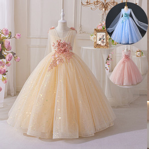 Girl Remove the Dress - Fun and Frustration for Kids