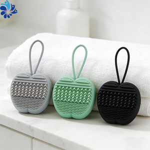 Brosse de bain en silicone en forme de pomme, poils doux pour le gommage du corps, usage adulte - Product Image 1