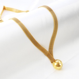 Collar de Diamantes Mosinite Personalizado, Joyería de Acero Inoxidable con Cadena Cubana, Collar con Colgante Chapado en Oro de 18K - Product Image 4