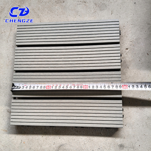 Planches de terrasse en WPC modernes carrées pour l'extérieur avec surface en <span class=keywords><strong>bois</strong></span> brossé imperméable antidérapante - Product Image 3