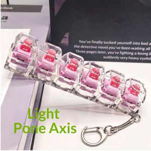 Porte-clés style touches de clavier mécanique couleur macaron, projet de loisir relaxant pour adultes et adolescents, idéal pour les moments entre le travail et les études - Product Image 4