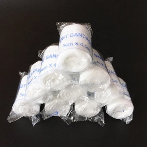 Consommables médicaux <span class=keywords><strong>de</strong></span> haute qualité : <span class=keywords><strong>Rouleau</strong></span> <span class=keywords><strong>de</strong></span> <span class=keywords><strong>gaze</strong></span> respirante <span class=keywords><strong>en</strong></span> PBT avec bande élastique – Bande <span class=keywords><strong>de</strong></span> contention élastique <span class=keywords><strong>de</strong></span> qualité - Product Image 4
