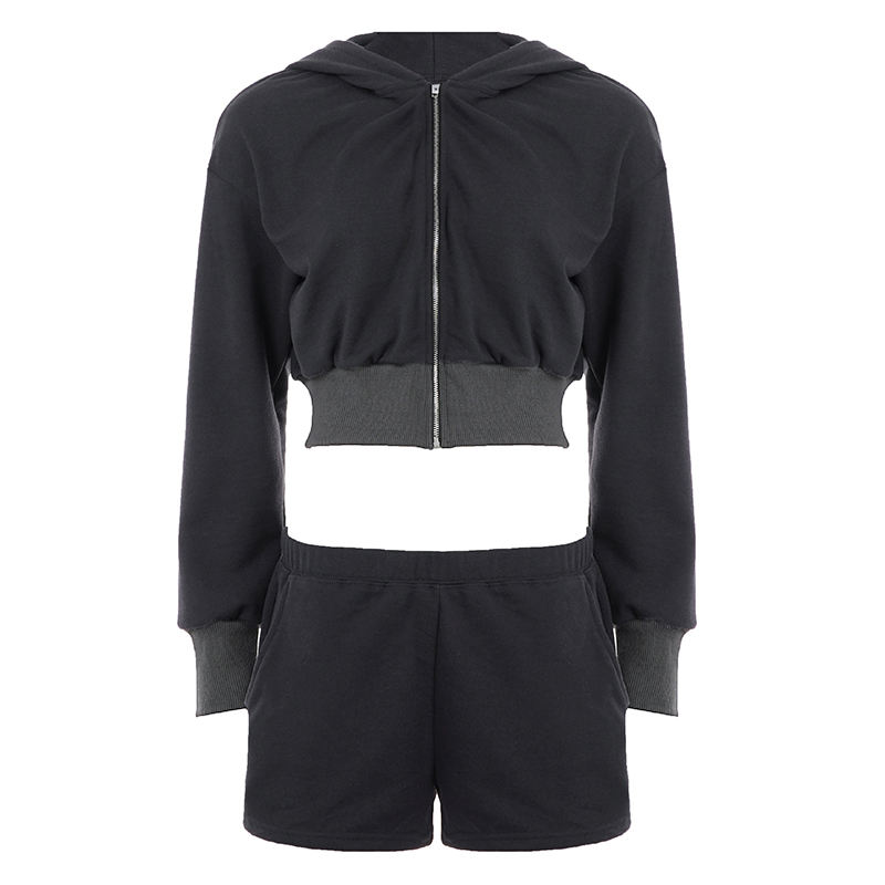 สีเทาเข้ม