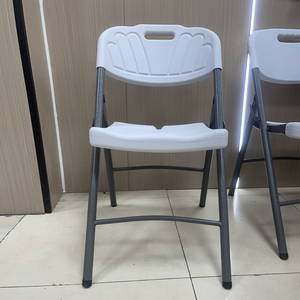 Sıcak satış bahçe plastik sandalye düğün etkinlikleri için hafif istiflenebilir taşınabilir beyaz Fanny veranda açık - Product Image 6