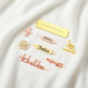 Étiquettes de vêtements personnalisées en or pour maillots de bain, étiquettes de couture de créateur, taille personnalisée, motif de lettres 3D, <span class=keywords><strong>logo</strong></span> métallique lavable sur abaya - Product Image 4