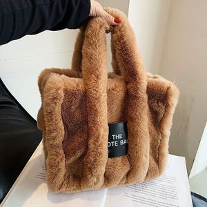 Bolso Tote Grande de Piel Sintética para Mujer, Estilo Coreano, de Moda Otoño-Invierno, Bolso de Hombro Cruzado de Felpa - Product Image 2