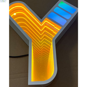 Customized LED Infinity Reflection Bathroom <strong>Mirror</strong> For Hotels Shops And Bars For Company Signage - Product Image 3