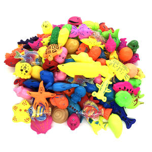 Jouets de pêche magnétiques Yuechuangcheng, poissons factices en plastique imprimés colorés en vrac pour parcs, places publiques, parcs d'attractions, enfants de 2 à 14 ans - Product Image 4