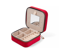 Boîte de rangement de voyage rectangulaire portable en velours, design personnalisé, doublure en daim, miroir élégant, pour bijoux Macaron - Vente en gros