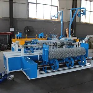 Fully Automatic High Speed CNC Double Moulds Chainlink Wire Fence Making Machine For Diamond Fence Mesh