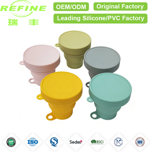 Tazza Pieghevole in Silicone Personalizzata con Anello per Appendere e Coperchio, 180ml, Ecologica, per Uso Quotidiano - Product Image 1