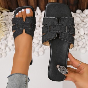 Nouvelles Sandales de Plage Femme Tendance, Zapatillas Mujer Antidérapantes Été 2024, Designer Luxe Babouches pour Femme - Product Image 5
