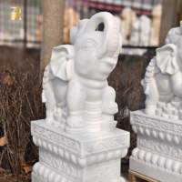Statue d'éléphant en marbre blanc sculptée à la main pour décoration extérieure à vendre