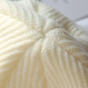 Bonnet en <span class=keywords><strong>laine</strong></span> mérinos vierge personnalisé pour fabricants de <span class=keywords><strong>laine</strong></span>, bonnet tricoté d'hiver beige en gros pour femmes et hommes, unisexe - Product Image 5
