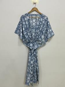 Caftán Corto de Seda Pura, Talla Única, Holgado y Cómodo para Cualquier Talla, Aproximadamente 47 Pulgadas, Proveedor de la India - Product Image 5