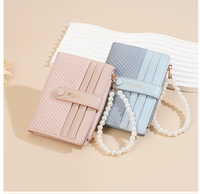Dompet Kecil Wanita Gaya Instagram untuk Pelajar, Aksen Mutiara Kontras, Ritsleting Pendek, Bahan PU Tahan Air dengan Lapisan Poliester