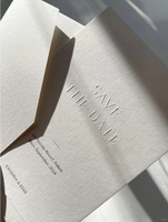 Enveloppe personnalisée gaufrée avec carte de remerciement, enveloppe à poche avec nom de marque pour emballage de cartes-cadeaux d'entreprise