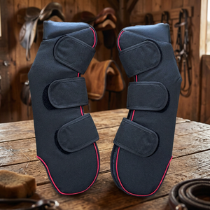 Bandages pour jambes de cheval en nylon noir avec bordure rouge et sangles Velcro - Product Image 2